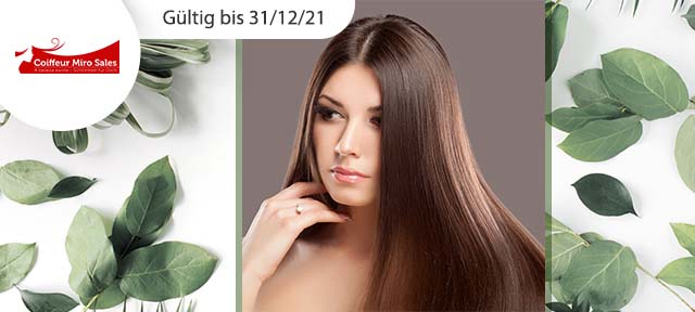 Glättende Keratinbehandlung
